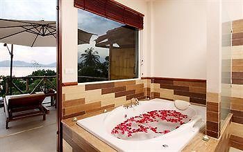 Byg Grand Beach Front & Sea View @ Panwa Beach Bagian luar foto